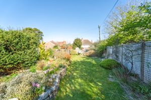 Photo 32- click for photo gallery